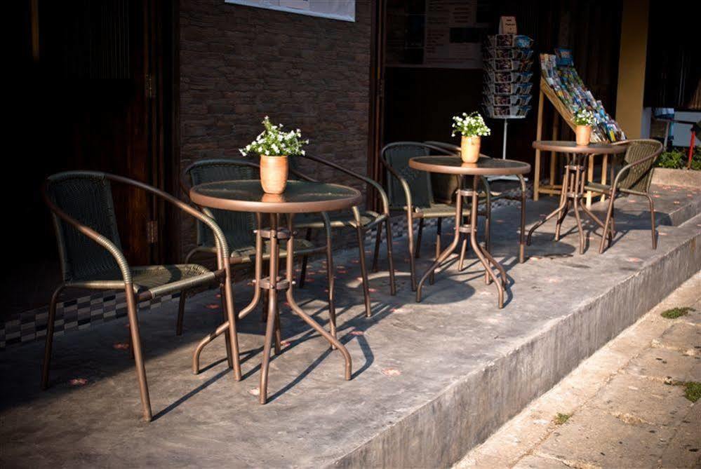 La-Mer Hotel Chiang Mai Buitenkant foto
